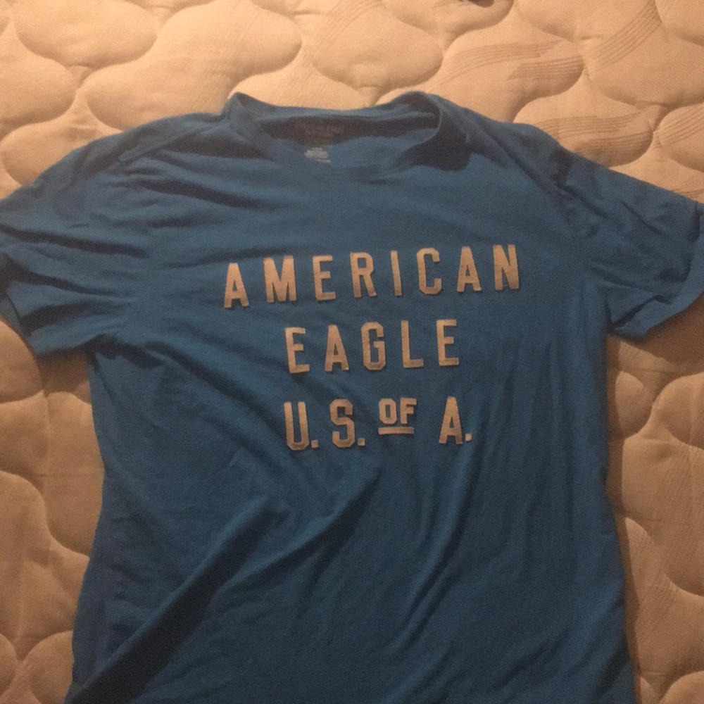 American eagle t-shirt